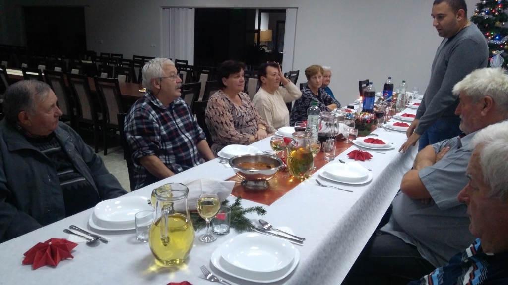 Klub Seniorov - Príprava vianočnej večere