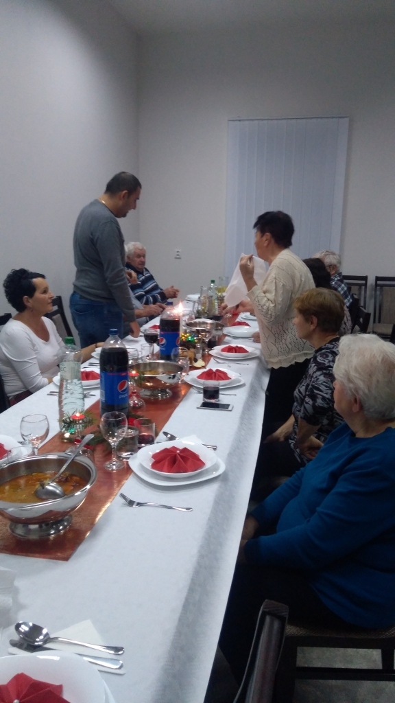 Klub Seniorov - Príprava vianočnej večere